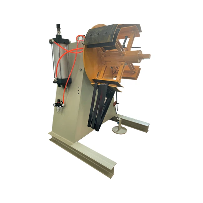 अनवाइंडिंग कॉइलर मशीन